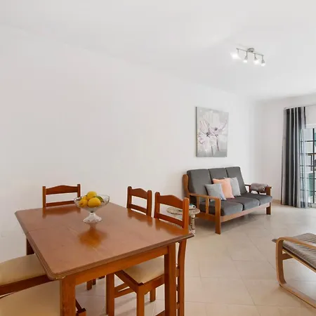 Altura Villa *