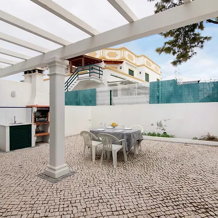Altura Villa